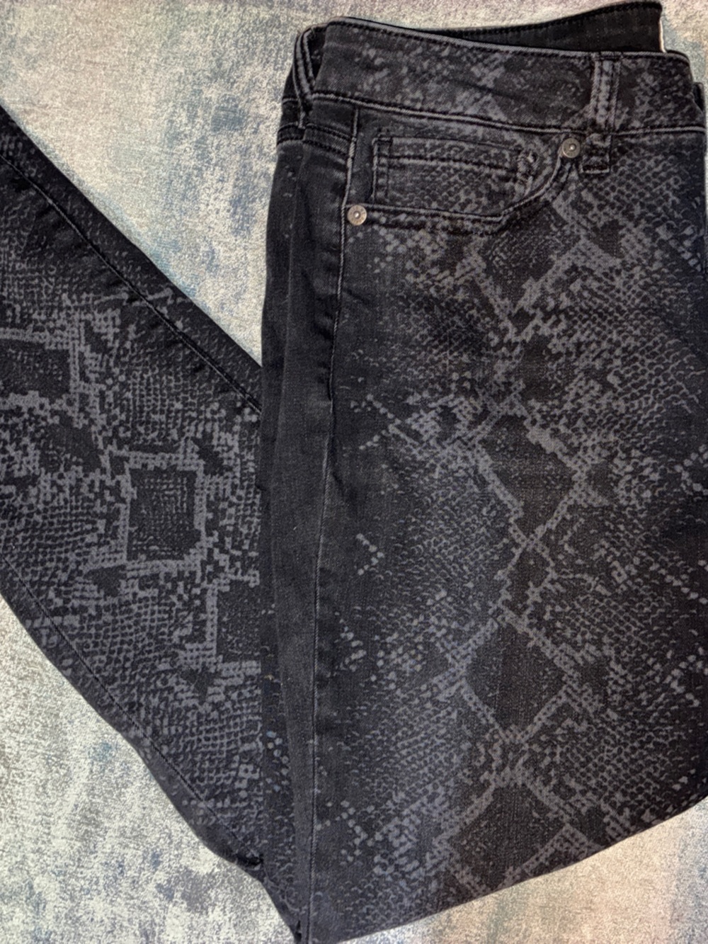 Miss Me Black Snake-Print Skinny Jeans